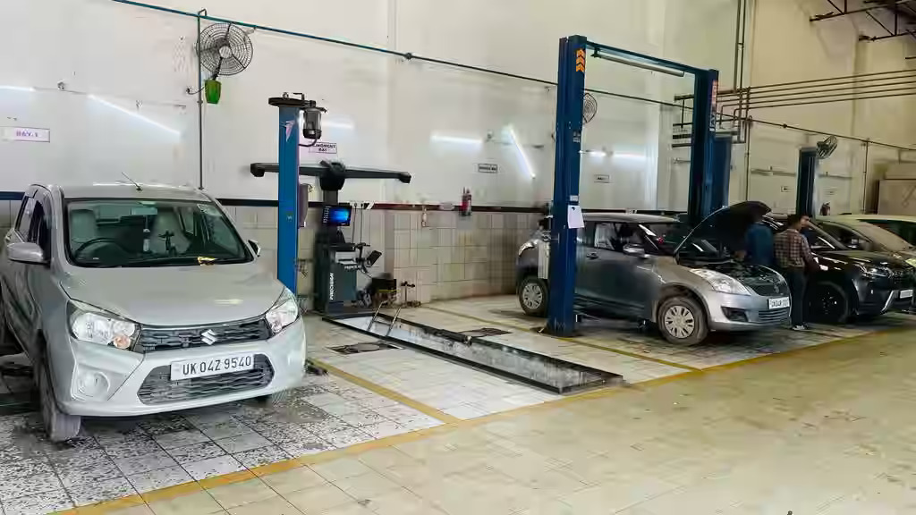 maruti service centre near delhi